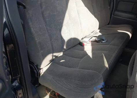 2004 Chevrolet Silverado 1500 Ls из США, поврежденный, VIN 1GCEC19V14Z150959